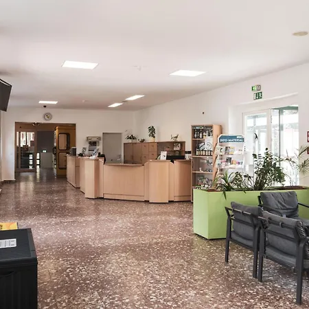 Jugendherberge Naumburg Hostel